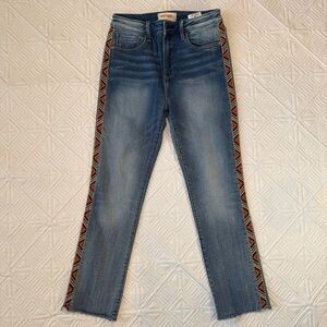 DRIFTWOOD Denim Colette Side Embroidered Raw Hems Jeans Size 26